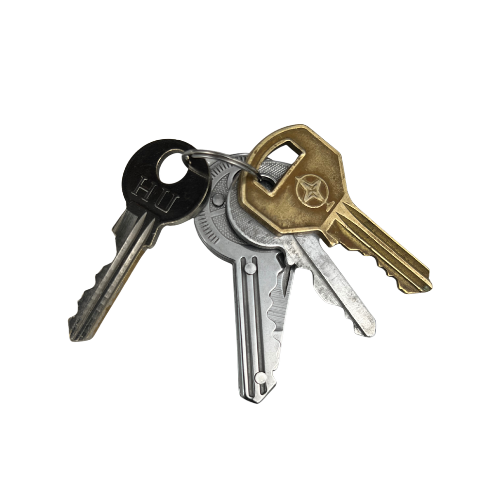 Key-shaped knife